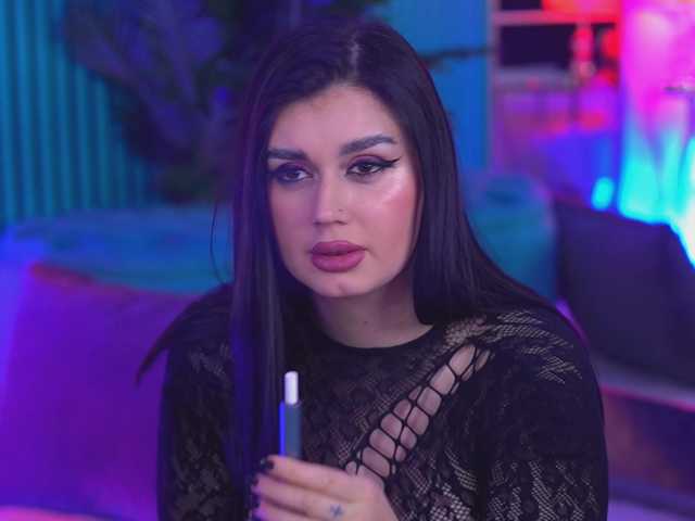 KendraMoon's BongaCams show and profile