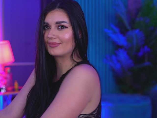 KendraMoon's BongaCams show and profile