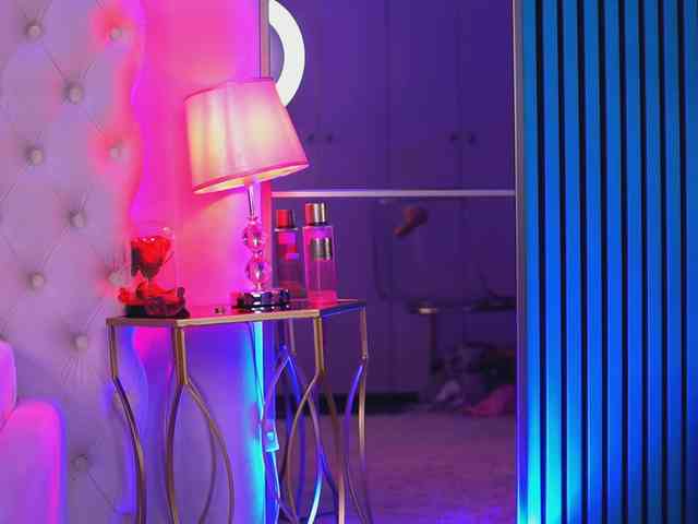 KendraMoon KendraMoon