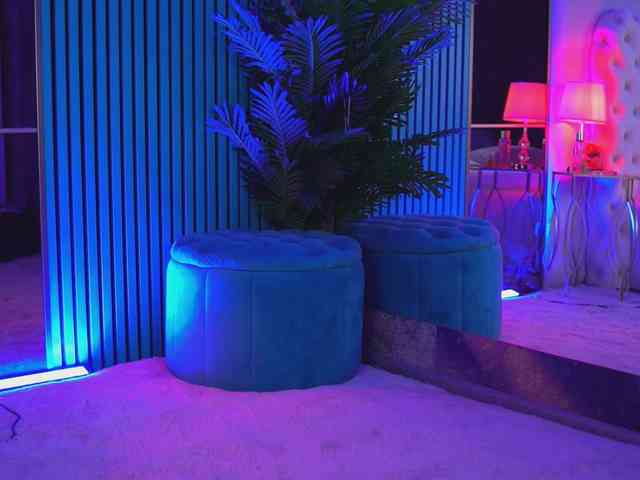 KendraMoon KendraMoon