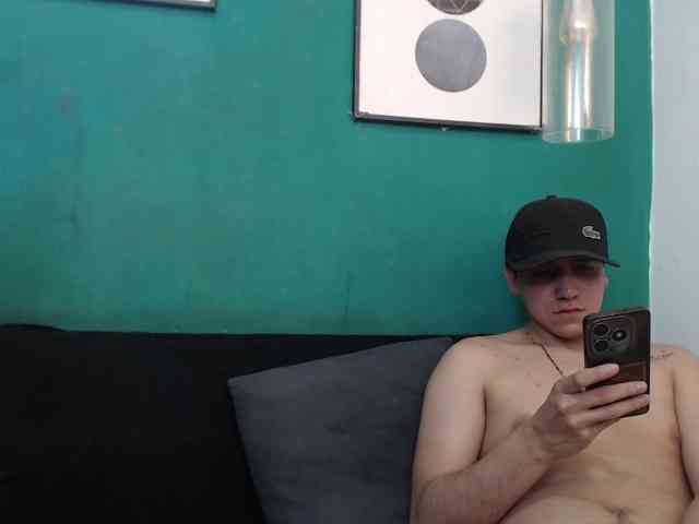 DirtyXtremegroup webcam