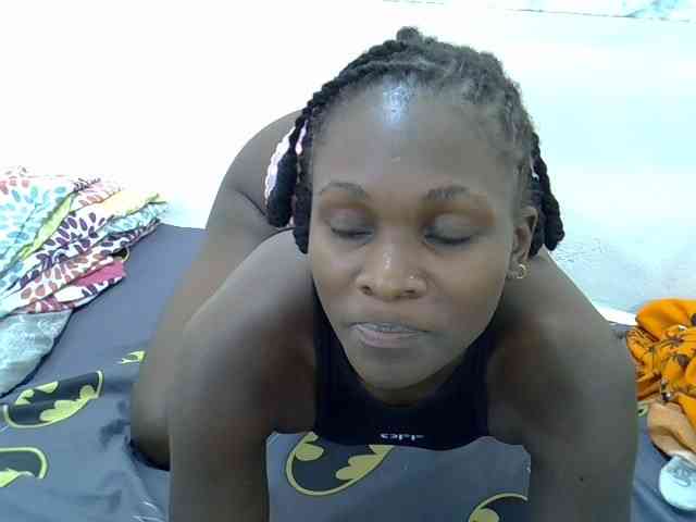Sexykiteey webcam
