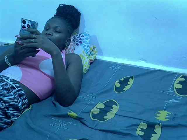 Sexykiteey webcam