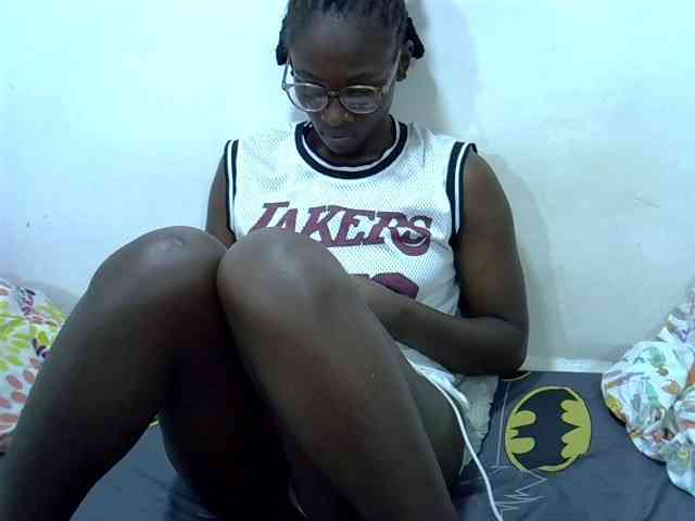 Sexykiteey webcam