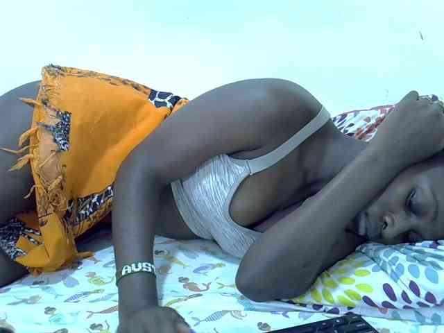Sexykiteey webcam