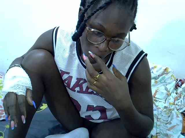 Sexykiteey webcam