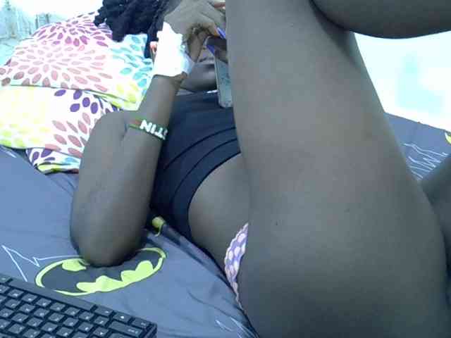 Sexykiteey webcam