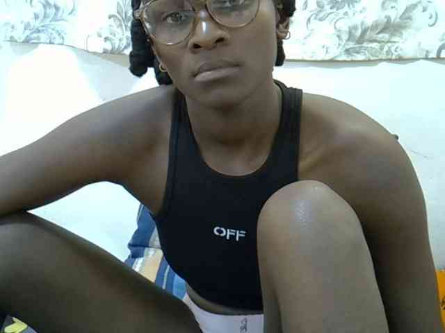 Sexykiteey webcam
