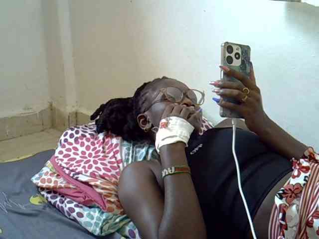 Sexykiteey webcam