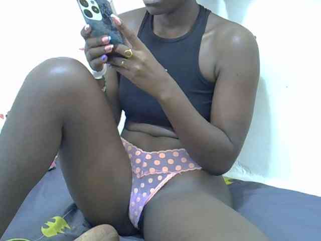 Sexykiteey webcam