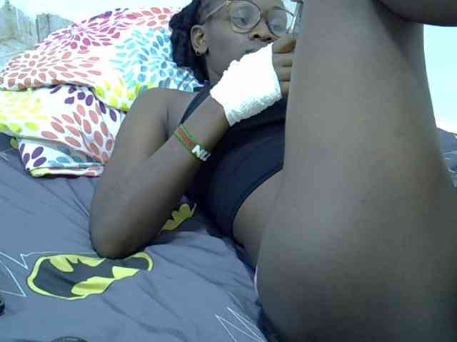 Sexykiteey webcam