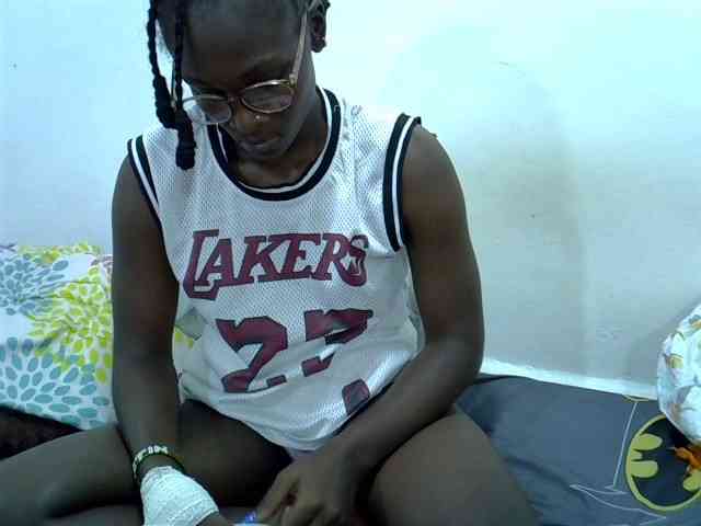 Sexykiteey webcam