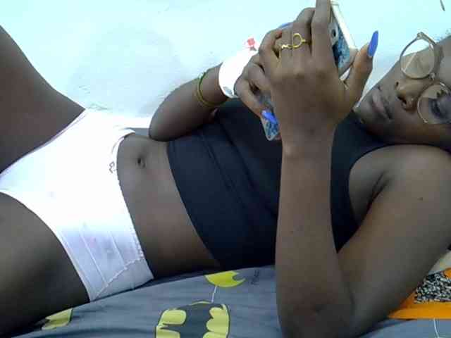 Sexykiteey webcam