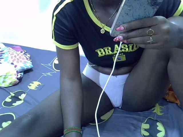 Sexykiteey webcam