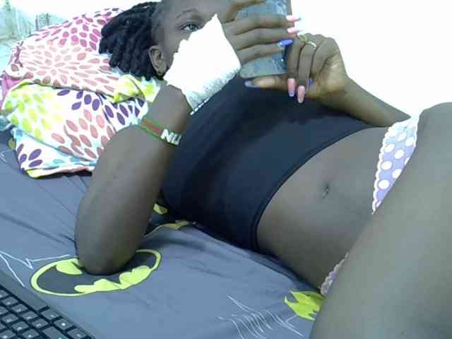 Sexykiteey webcam