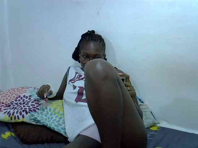 Sexykiteey webcam