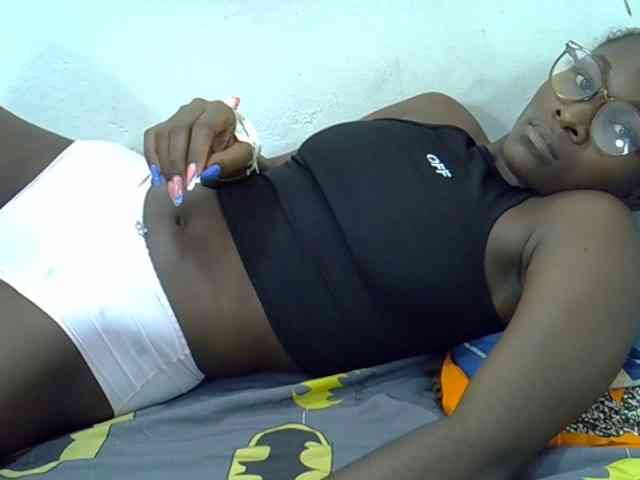 Sexykiteey webcam