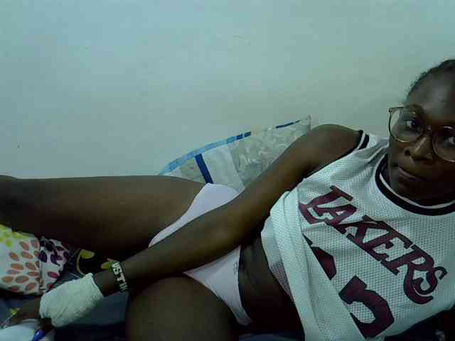 Sexykiteey webcam