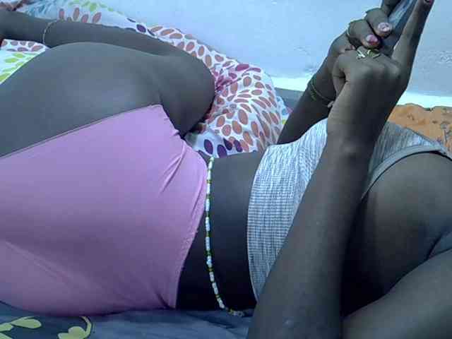 Sexykiteey webcam