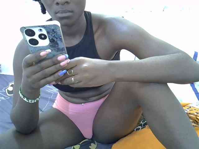 Sexykiteey webcam