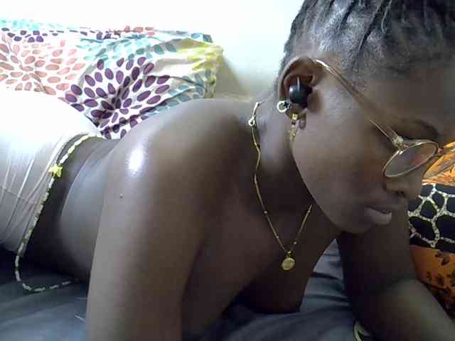 Sexykiteey webcam