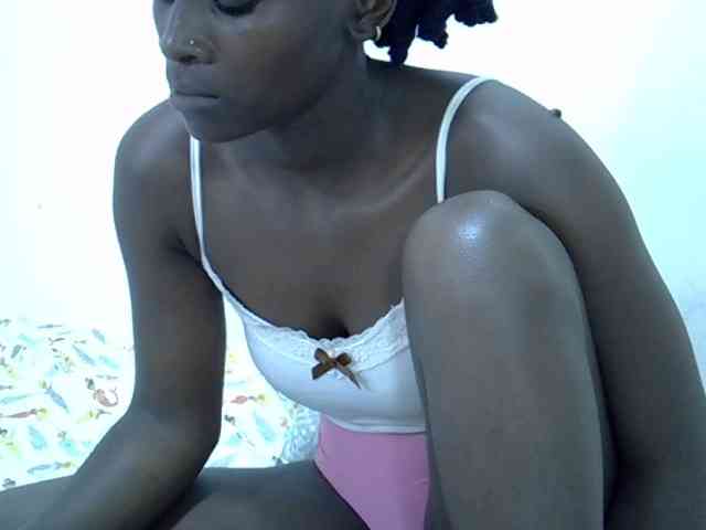 Sexykiteey webcam
