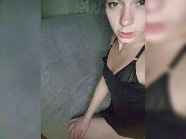 6HappyQueen9 webcam