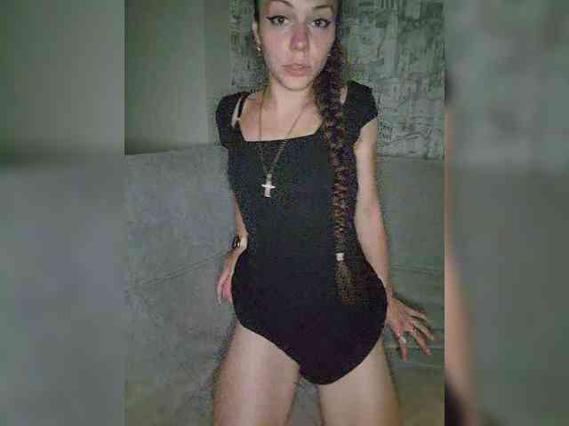 6HappyQueen9 webcam
