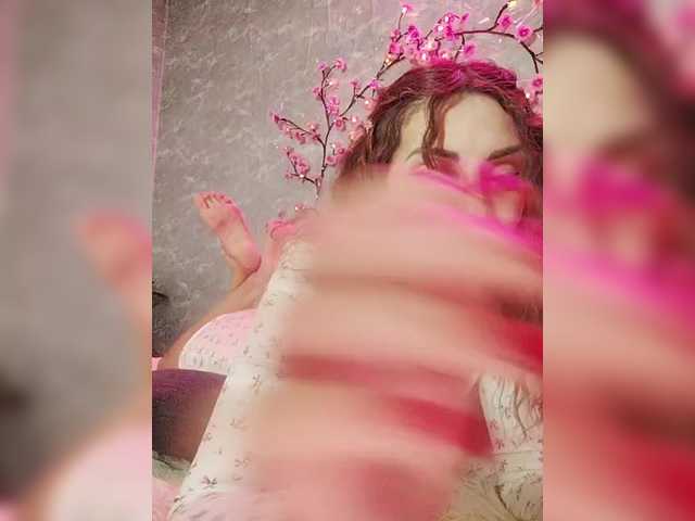 SexyKitty75-1 webcam