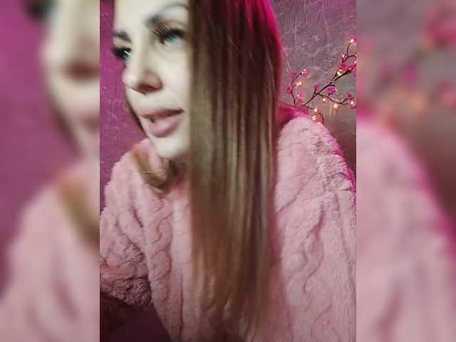 SexyKitty75-1 from BongaCams