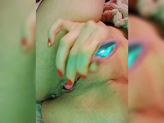 SexyKitty75-1 from BongaCams