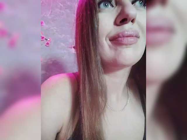 SexyKitty75-1 from BongaCams