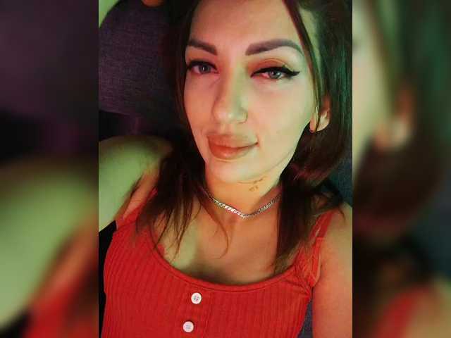 SexyKitty75-1's BongaCams show and profile