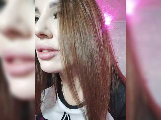 SexyKitty75-1's BongaCams show and profile