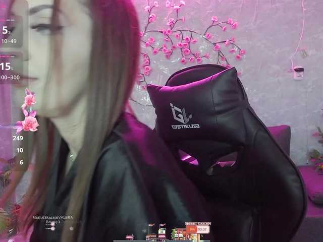 SexyKitty75-1's BongaCams show and profile