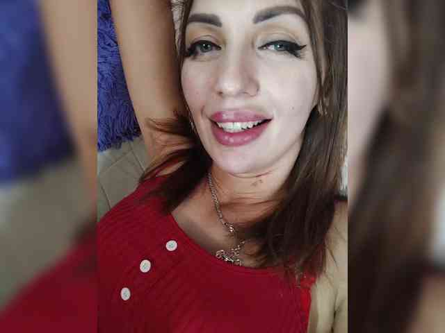 SexyKitty75-1 webcam