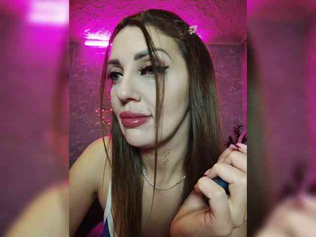 SexyKitty75-1 webcam