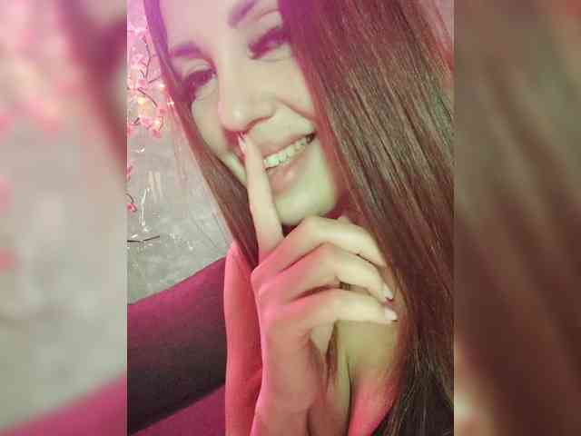 SexyKitty75-1 webcam