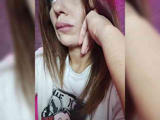 SexyKitty75-1 Live Webcam on BongaCams