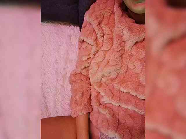 SexyKitty75-1 webcam