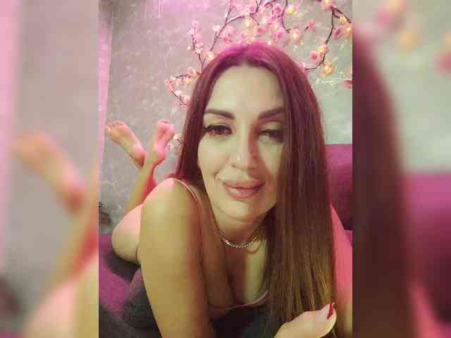 SexyKitty75-1 webcam