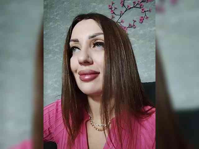 SexyKitty75-1 webcam