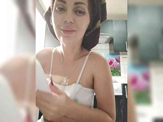 SexyKitty75-1 webcam