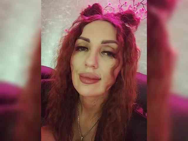 SexyKitty75-1 webcam
