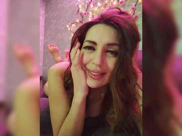 SexyKitty75-1 webcam