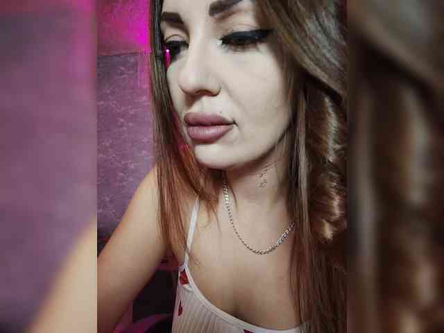 SexyKitty75-1 webcam