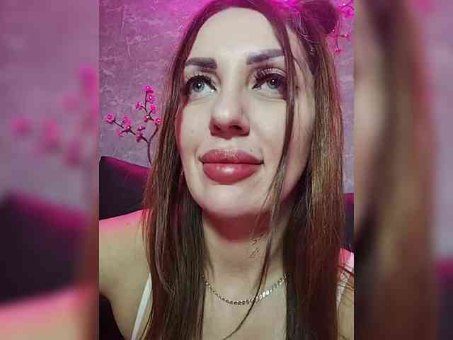 SexyKitty75-1 webcam