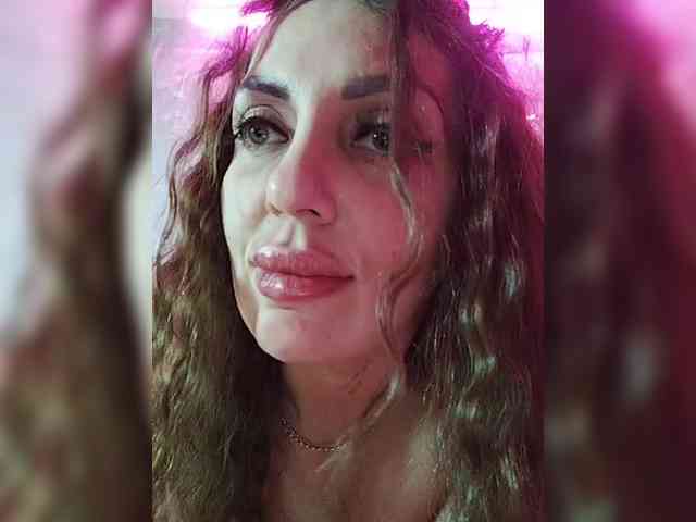 SexyKitty75-1 webcam