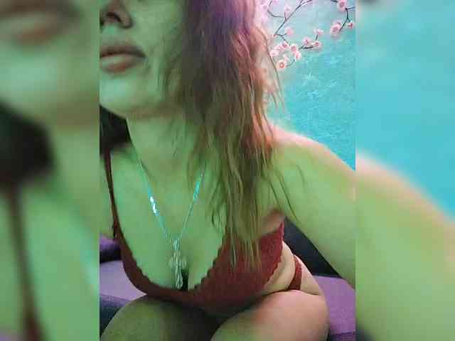 SexyKitty75-1 webcam