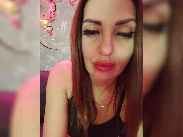 SexyKitty75-1 webcam